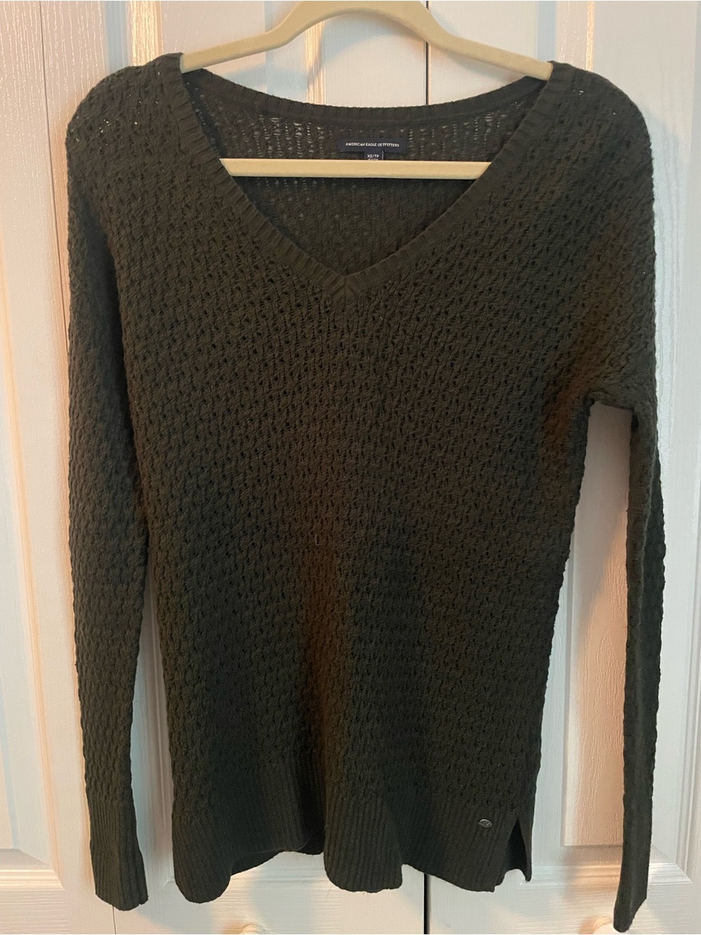 American Eagle Outfitters Dark Olive Green V-Neck Knit Sweater, Small